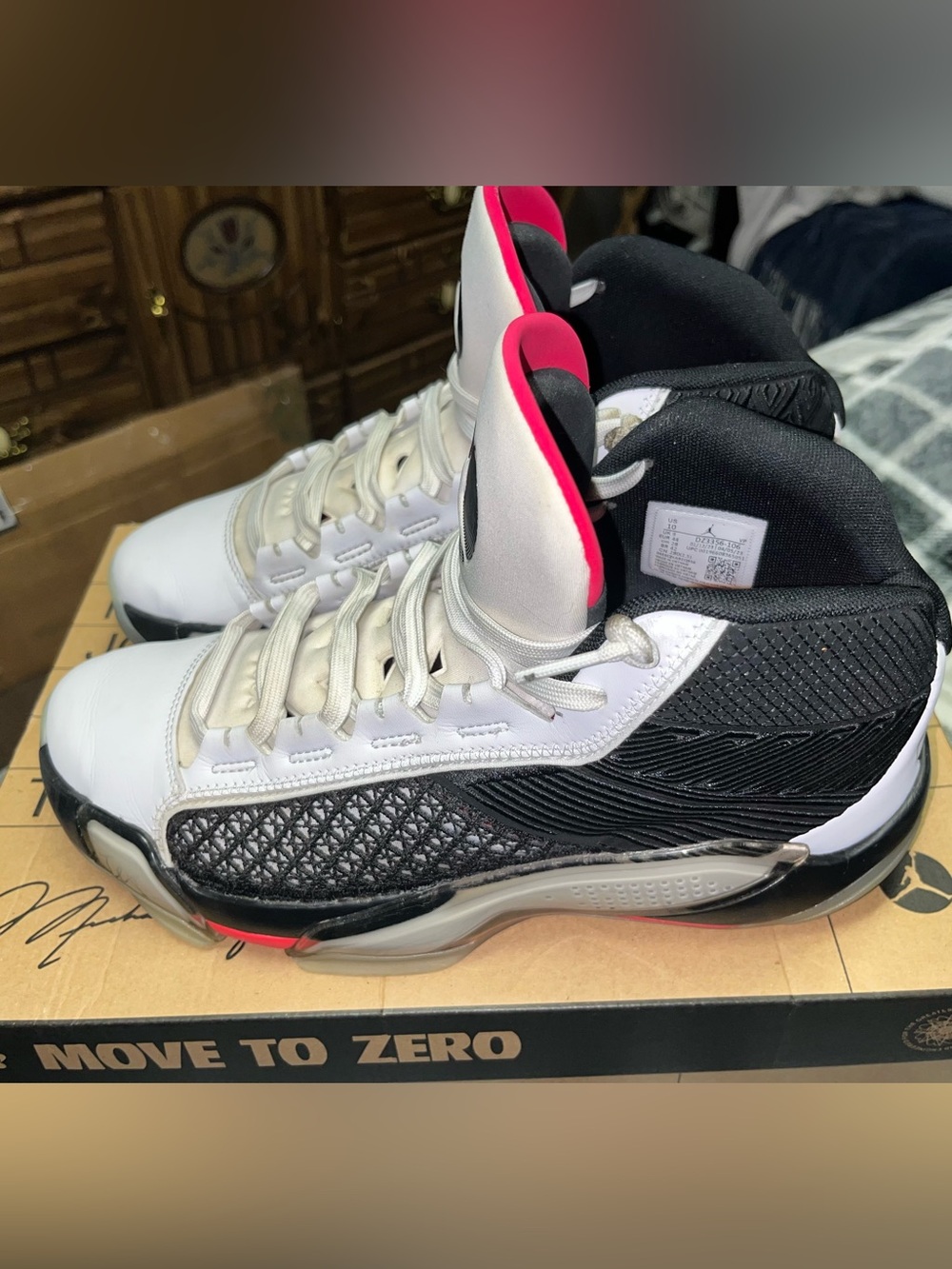Jordan XXXVIII 38  Fundamental Men’s 10 DZ3356 106 Excellent Preowned Condition